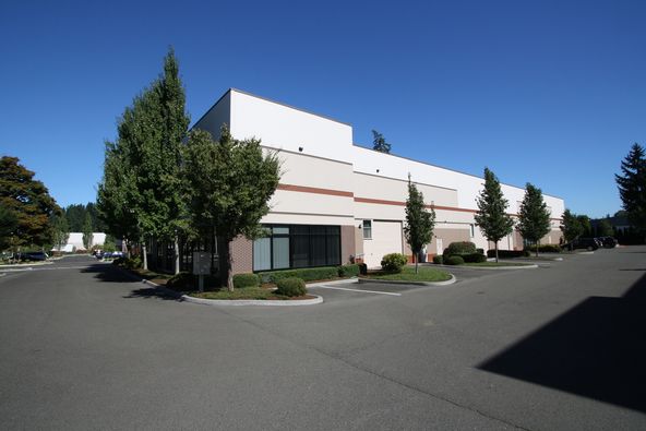Meridian Business Park - Building A: 6405 SW Rosewood Street, Lake Oswego, OR 97035